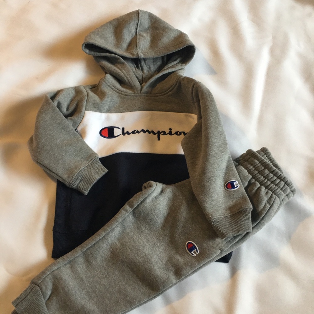 Champion jogger set size2T grey heather color blocked hoodie white and navy